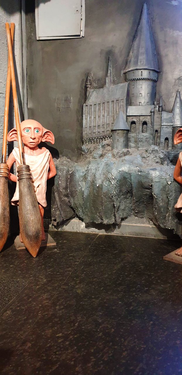 Castle relief and character sculpture by Liger Art
